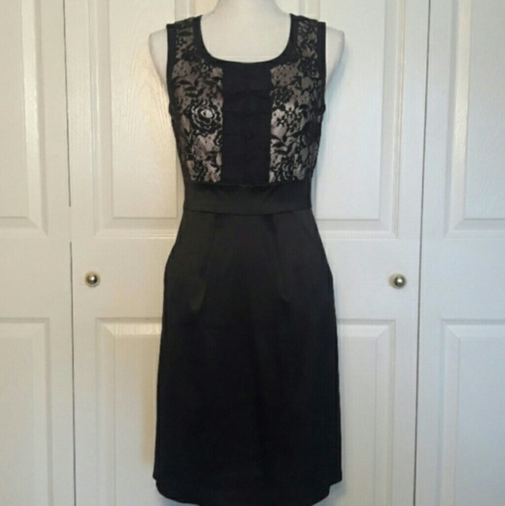 Max and Cleo cocktail dress. Size 4.